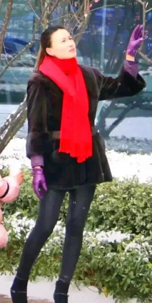 林生斌|任真真发文渴望名分，与林生斌冷战一天。网友不谈感情只要结果