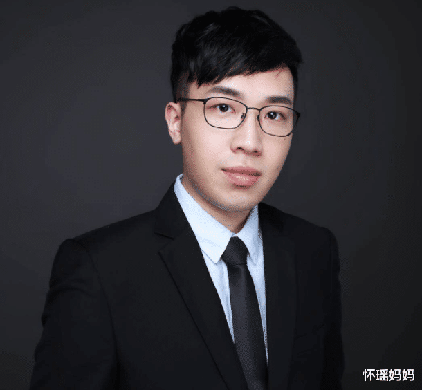 飞行员|女生喜爱“男友职业”排名,公务员仅排第5,榜首堪称人生赢家