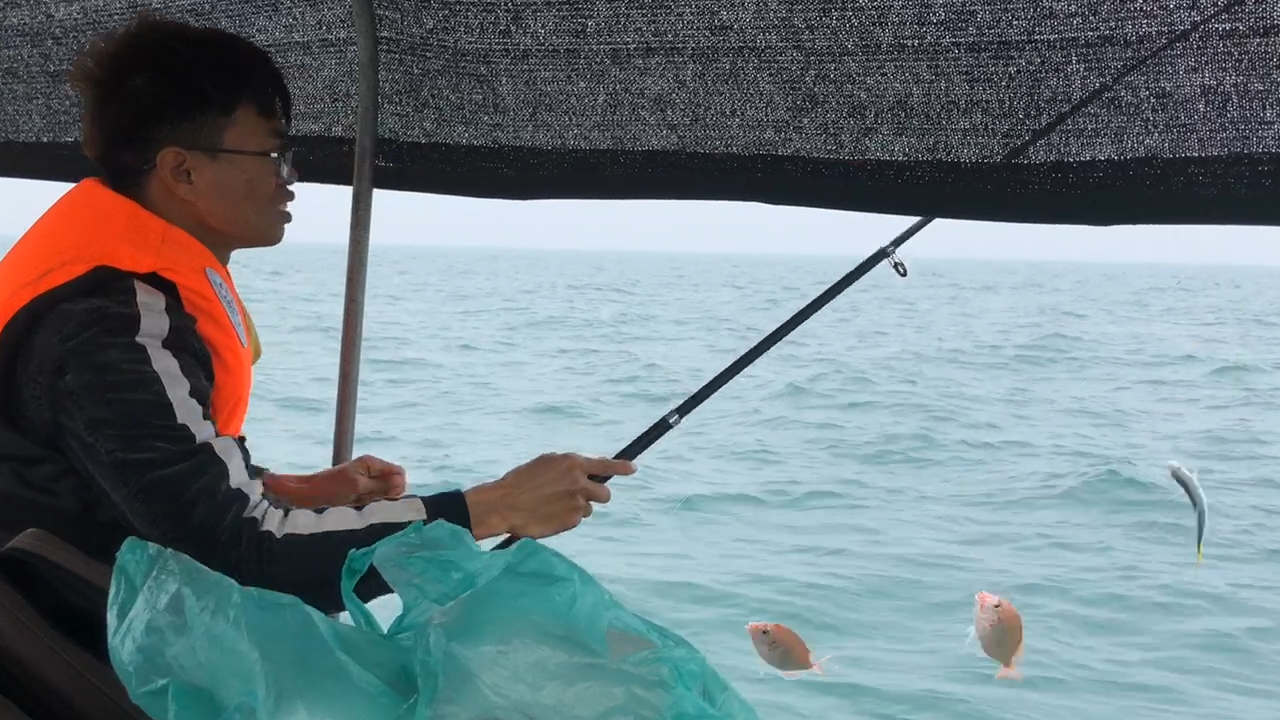 湛江|湛江小伙钓鱼疯了，贷款买车去野钓，不顾家人反对借钱买船出海