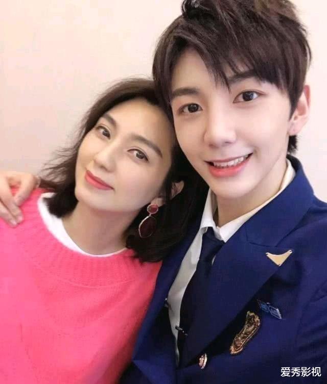 神奇女侠3|丈夫糊了，儿子进圈失败，洪欣为了赚钱这么尴尬的通告都接了