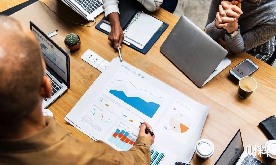 珍妮特·耶伦 2021开年，金价下跌6.5%，“逢低买入”合不合适？业内人士来解答