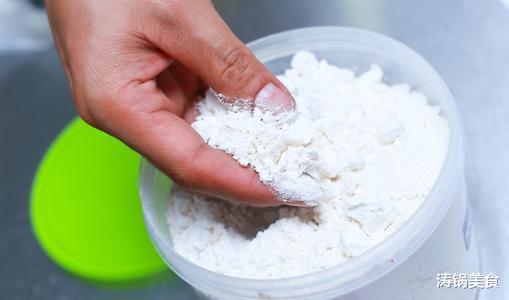 面粉|同样是面粉，8608和1355区别很大，弄懂了再买不吃亏！