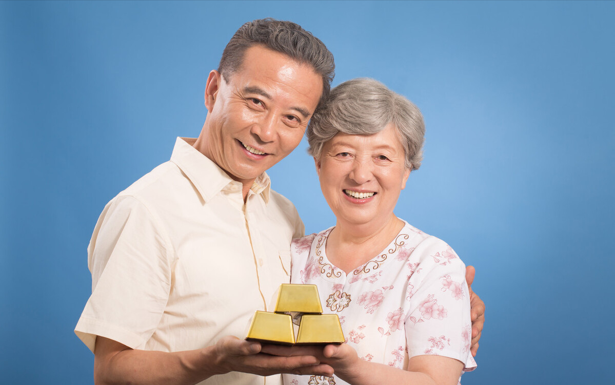 绾绾说情感|一位72岁大爷的感悟：在子女家各住半年后，我才明白养老能依靠谁