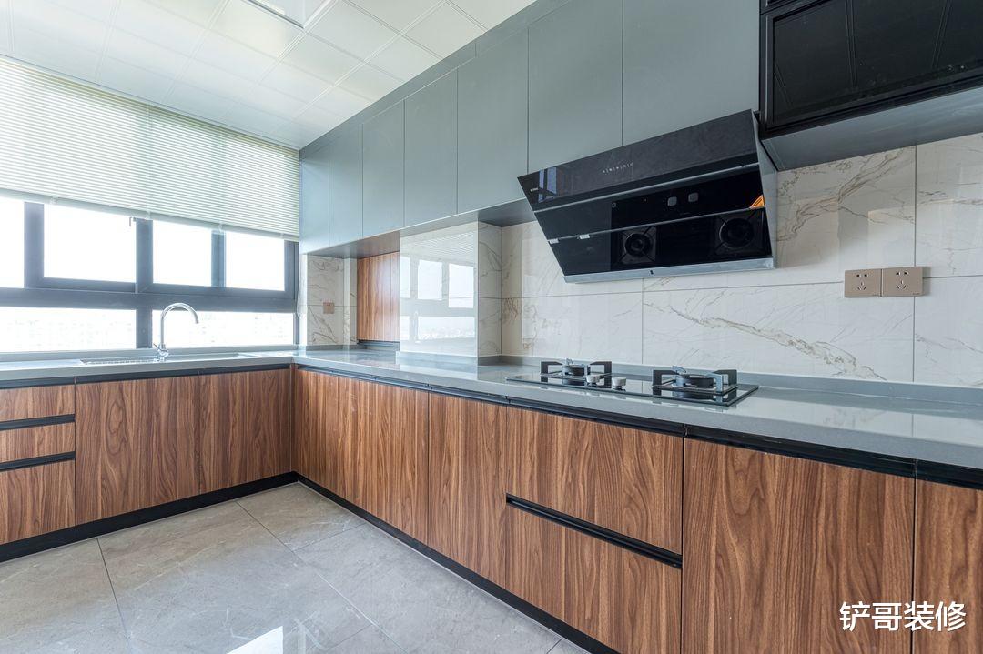 瑞典男士在中国的家，除了高级，还是高级，每一处都值得借鉴