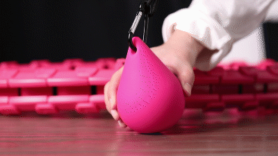 好物官|吉娜芭比腰多细?和蔡少芬转呼啦圈,镜头拉远,还不及她二分之一