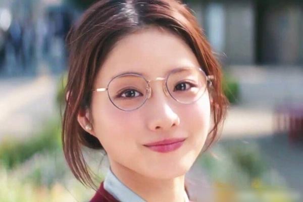 石原里美|石原里美或将退圈从政，丑小鸭到国民女神完美蜕变之路