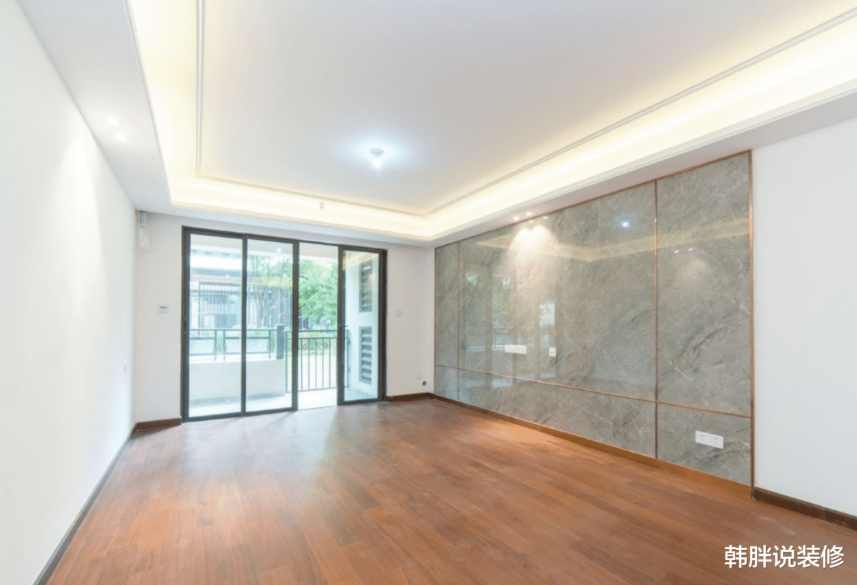 图省事坚持买精装房,看着“家徒四壁”的效果,有必要重装吗?