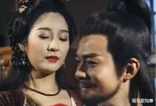 雪梨|1982年17岁的女演员雪梨和32岁的已婚男星徐少强春风一夜后，发现怀孕了