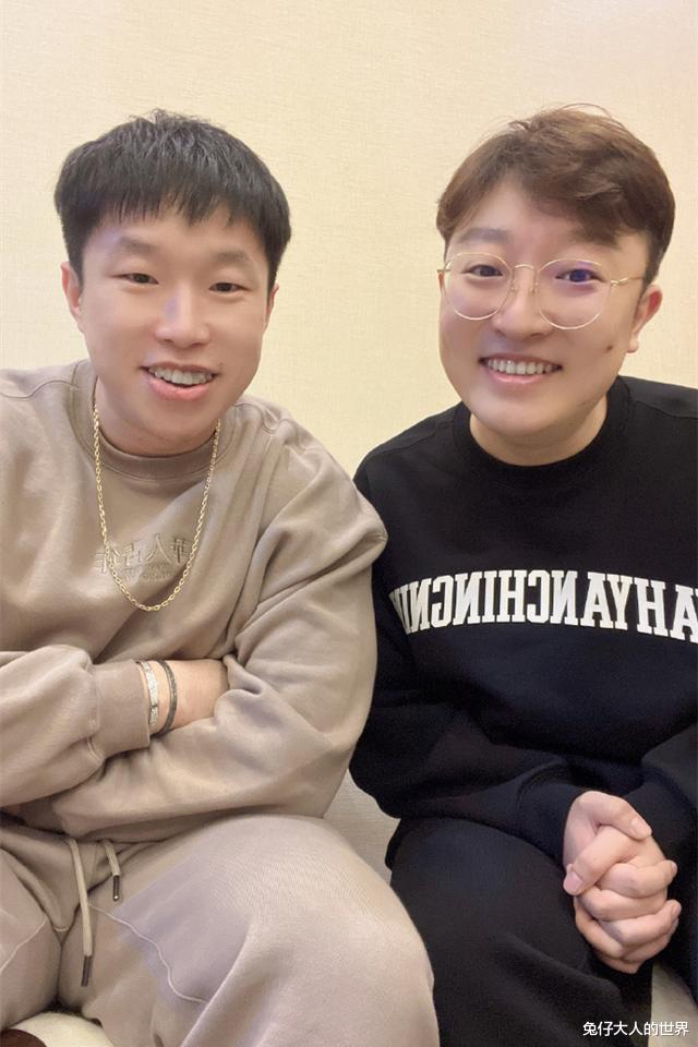 德云社|德云社曹鹤阳为自己代言，剧本社开始试营业，王筱阁帮师叔宣传