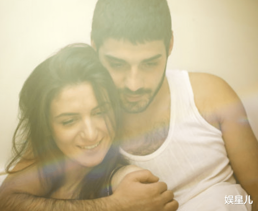 娱星儿|如果恋爱可以容得下第三者,那么这个恋爱未必是假,只是不够爱