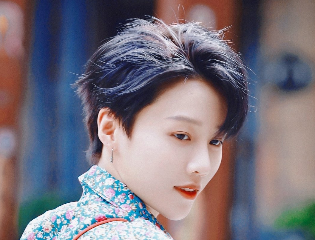 刘雨昕|刘雨昕不当言论引争议，粉丝替爱豆抱不平，真是断章取义？