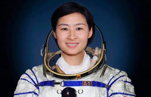 航天员 神舟十三号有女航天员，女航天员返回地球禁止生育？刘洋打破谣言