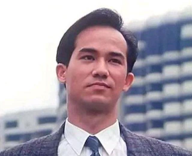 李子雄|61岁李子雄带子踏青，被说像爷孙，“父女恋”娇妻是张铁林前女友