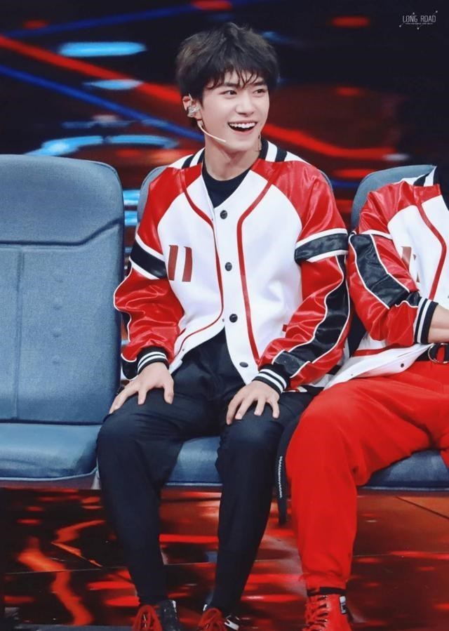 易烊千玺|易烊千玺发新歌，难听紧随其后：流量发歌的悲哀！