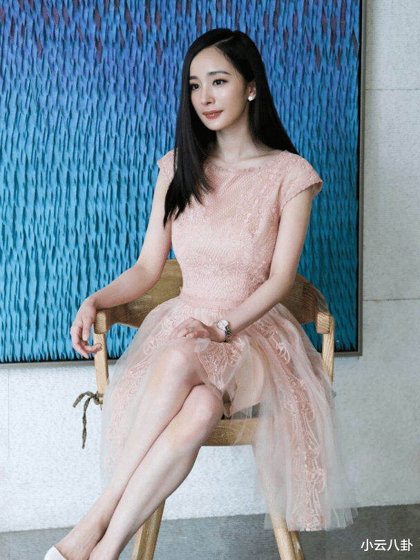 杨幂|杨幂圈中的7个好闺蜜，前6个都红到发紫，唯独她被人遗忘