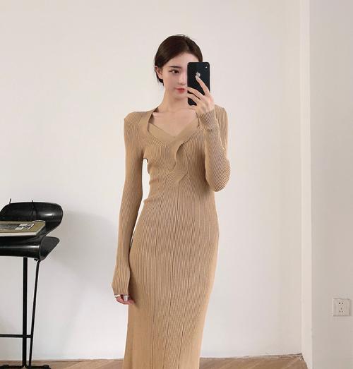 项思醒|项思醒旧照曝光，丑小鸭秒变白天鹅，网友：换头就是为了当“女海王”？