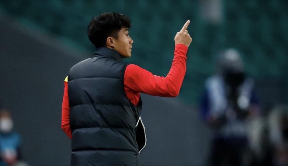 勇士隊(duì)|廣州恒大24歲前鋒掉鏈子，曾是郜林接班人，年紀(jì)輕輕癡迷文身