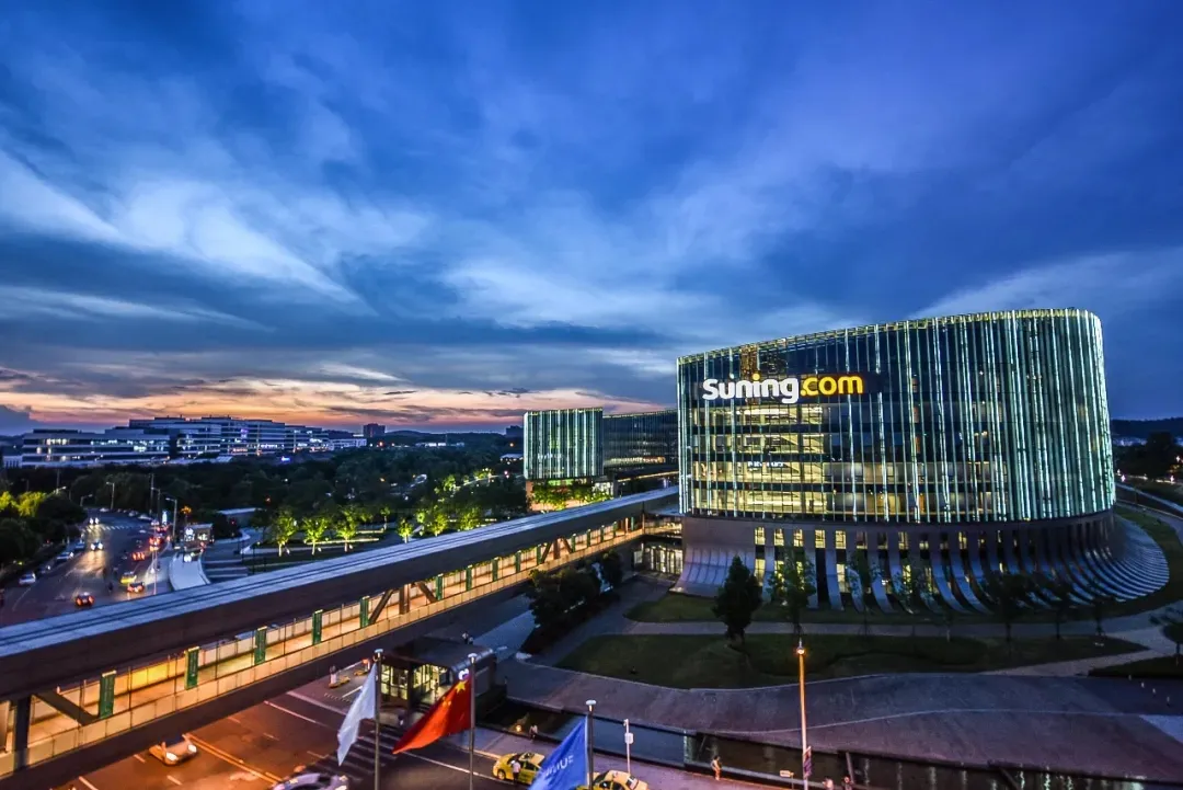 苏宁易购 苏宁生死局：1300亿债务压顶，掌门人张近东走到命运关键节点