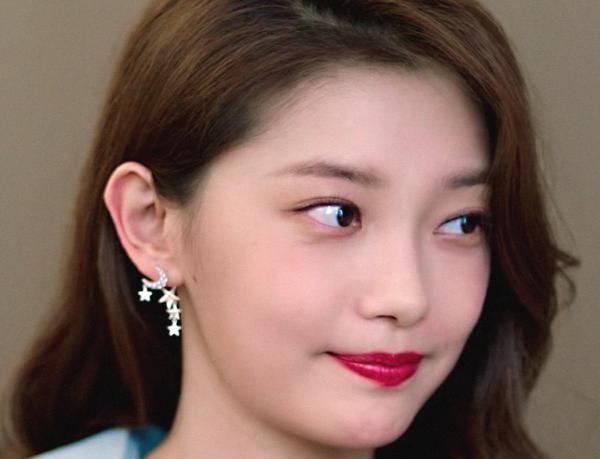 陈钰琪|唐嫣捧红了陈钰琪,却很难捧红田依桐,两个原因告诉你这是为什么