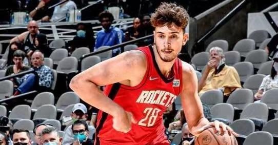 坎宁安|NBA新一期新秀榜！骑士中锋莫布利再登榜首，状元坎宁安仅第三！