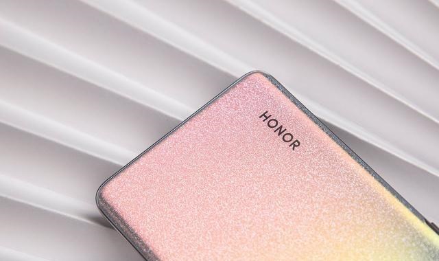 童书小窝|预算3000元，是该选择荣耀30，还是荣耀50？