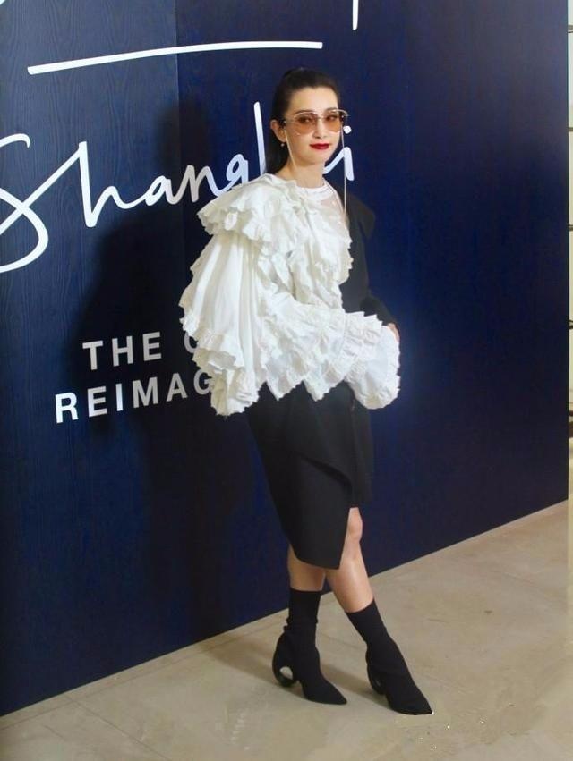 精品时尚国|为什么女明星总是上半身天仙，下半身鞋品堪忧？