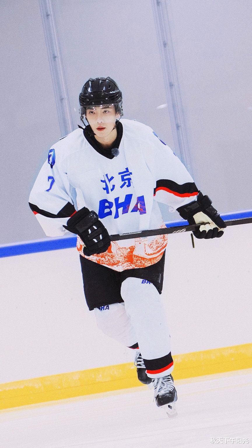 李宁|肖战李宁提前至25日官宣！代言物料再次流出，线下门店特意补货