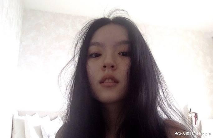 李咏|李咏妻女开豪车住豪宅、生活太奢侈?他给女儿留下的可不止2个亿