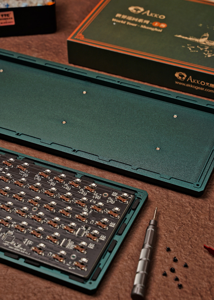 辐射5|老年人的第一把客制化，当 AKKO MOD003 遇上 TTC快银