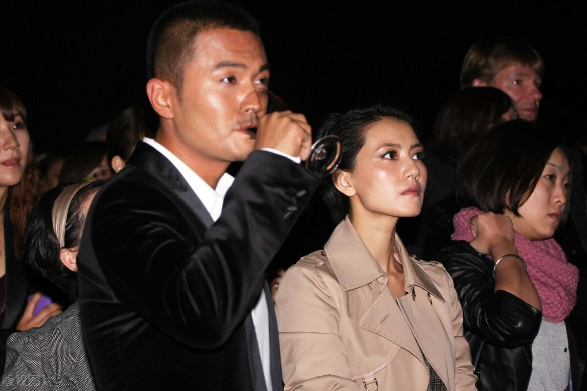 速度与激情9|高圆圆的混乱情史，靠美色征服了5个男人，嫁人后终不再持靓行凶