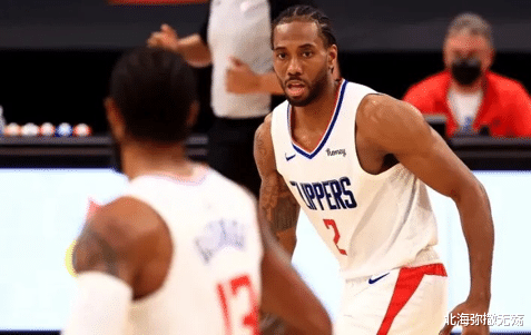 快船队|上场就输35分！去年还场均20分啊，又一核心被用废，小卡你快走吧