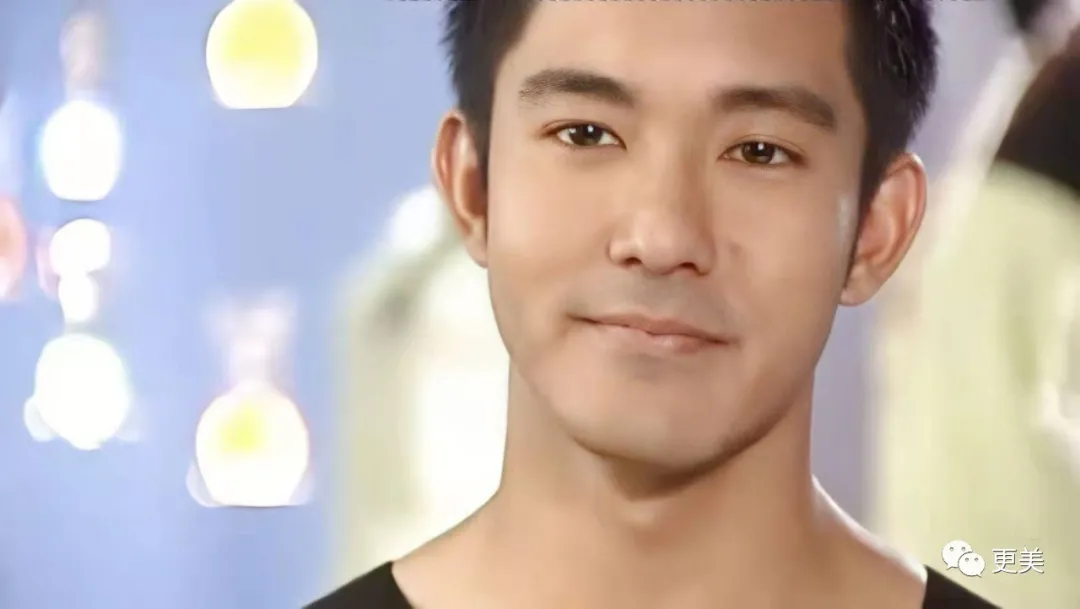 元斌|马思纯终于看上一个帅的了？这脸放内娱都能登顶吧…