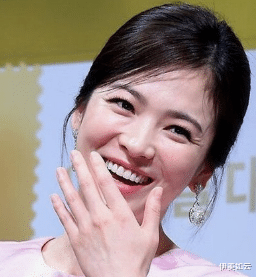 伊美如云|预防鱼尾纹的4个小妙招，胜过美容术