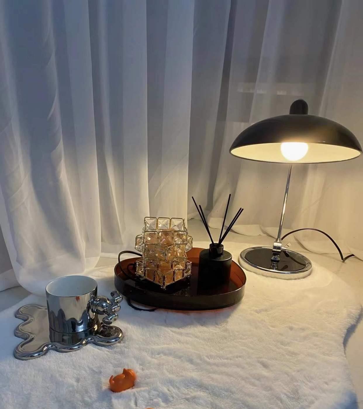 为省钱，女主选择了亲戚眼里的“穷装风”，实用性反而只增不减