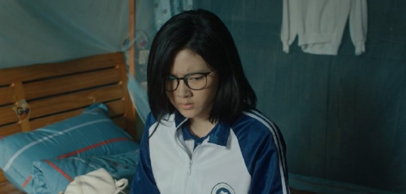 赵敏|长得丑就不要硬演美女，有人演得像村姑，有人我想把她的脸遮上