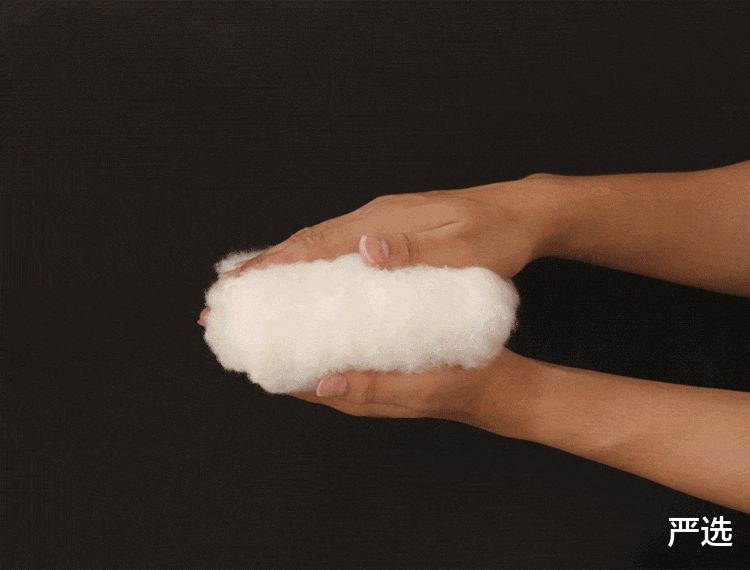 严选|李佳琦直播间被挤爆，只为一双“踩屎感”拖鞋，网友：上脚太解压了