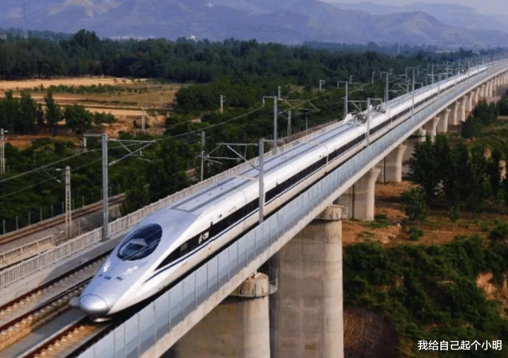 西方疑惑中國高鐵虧損4萬億，為何還一直修建？原來他們都被騙瞭-圖3
