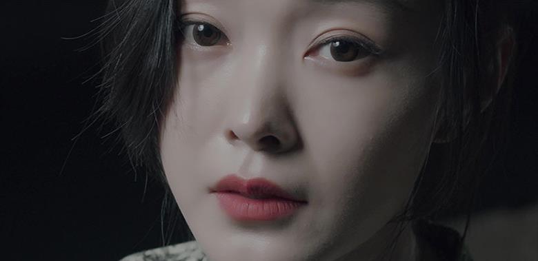 宋轶|宋轶带来一部缉毒悬疑大剧，化身霸气老板娘，搭档85后实力小生