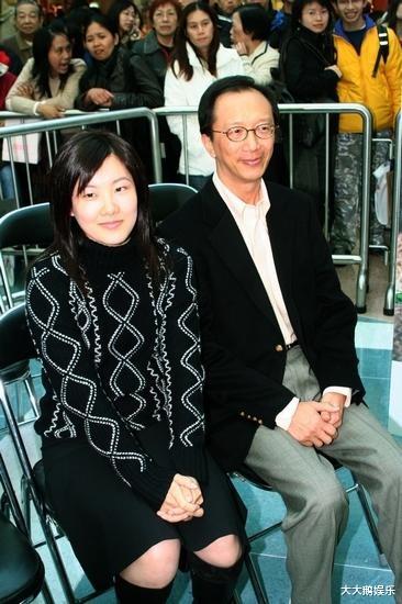 梁锦松|梁锦松：婚内出轨陈慧珊，跟两任妻子闺蜜传绯闻，他到底多风流？