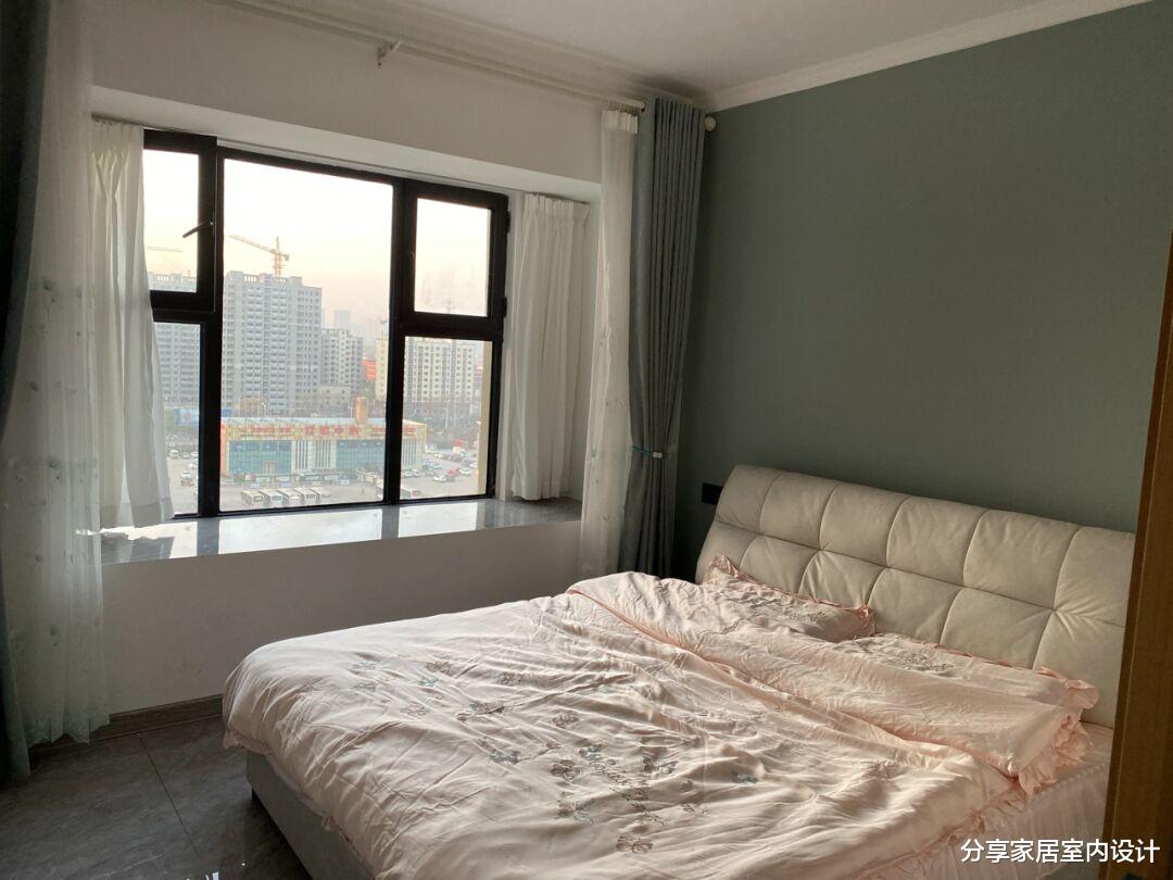 她家装修全屋花了不到10W，不做吊顶不做电视墙，太喜欢啦！