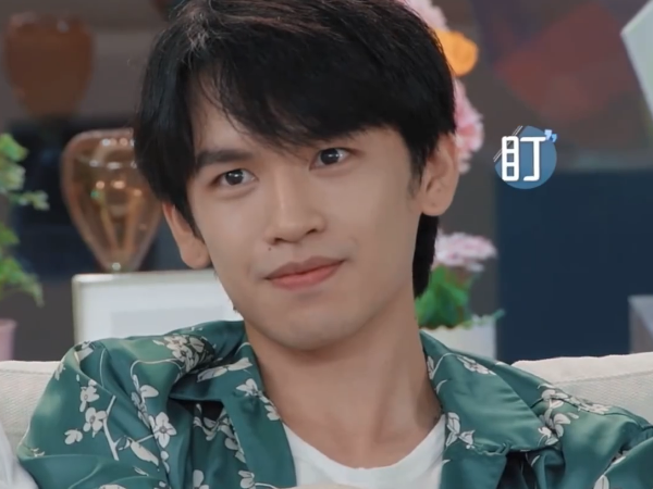 方彬涵|录《心动4》嘉宾都会签协议，对录制过程保密，方彬涵却偷偷撒糖