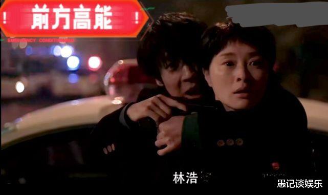 扫黑风暴|《扫黑风暴》卧底女记者黄希，其实是“硬凑”的一位正派大女主？