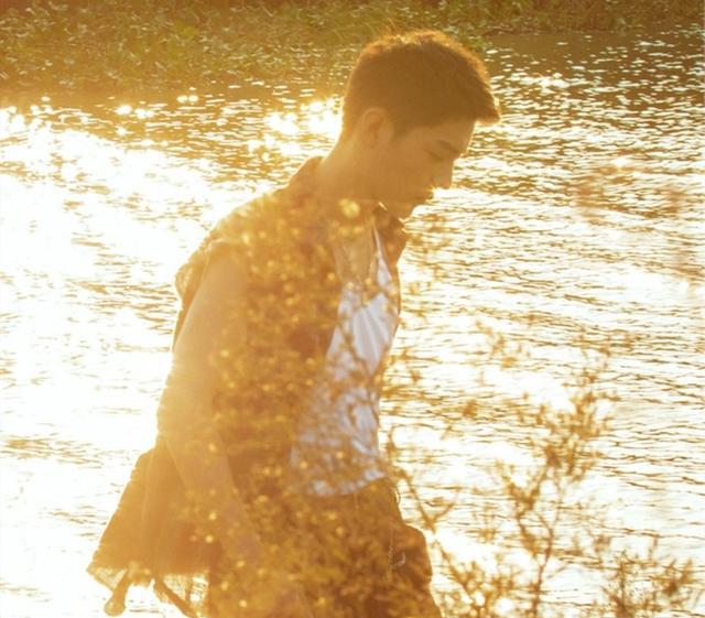 肖战|国潮变“国嘲”？是谁给了李宁勇气，找肖战当品牌代言人？