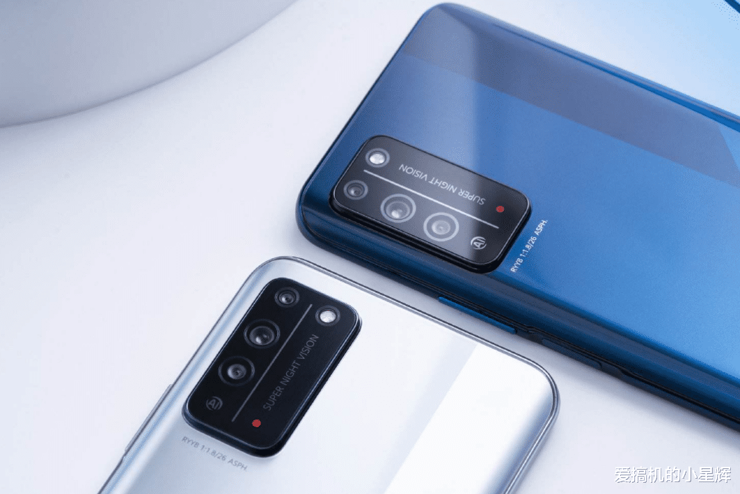 华为荣耀|荣耀爆款5G手机,从2399跌至1499元,8GB+128GB+鸿蒙OS