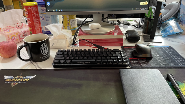 显示器|99元就能个搞定32寸显示器，北弧E350电脑支架晒单