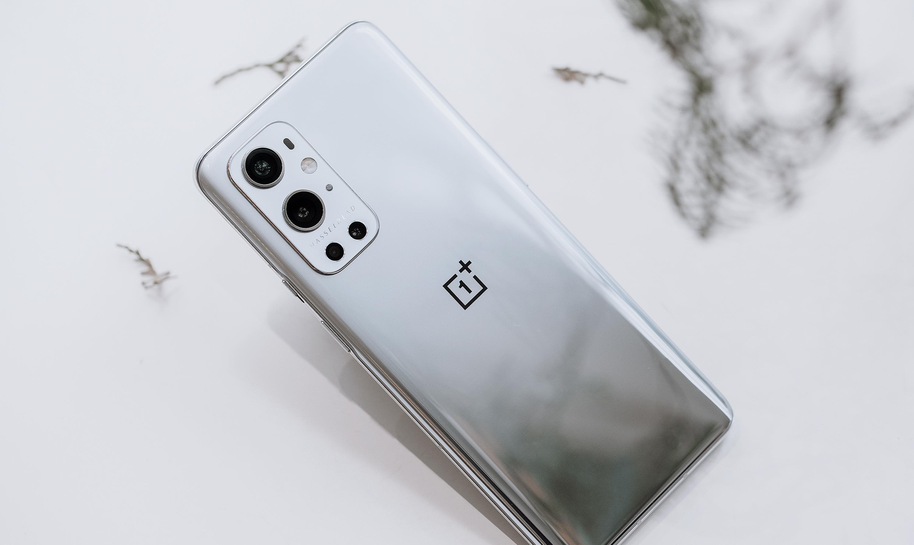 vivo|一加10 Pro要来了，骁龙8Gen1+5000mAh，是个狠角色