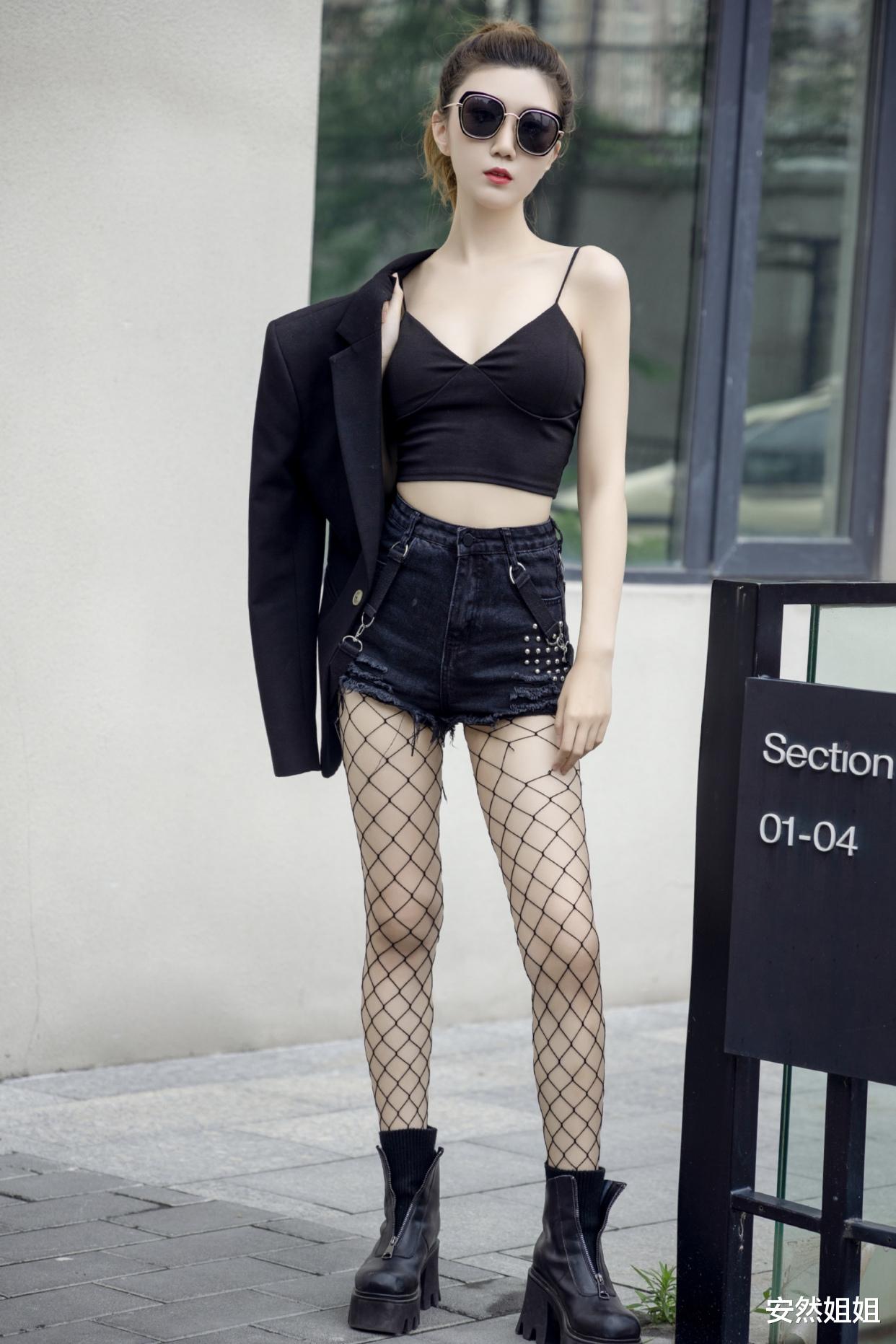 高校|初入职场的女孩子，要多多发展小关系