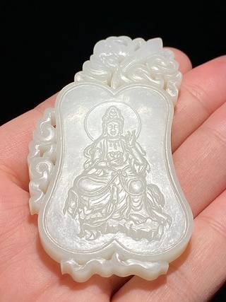 和田玉籽料|清 和田玉籽料白玉 佛 观音 诗文牌 子冈牌 对牌