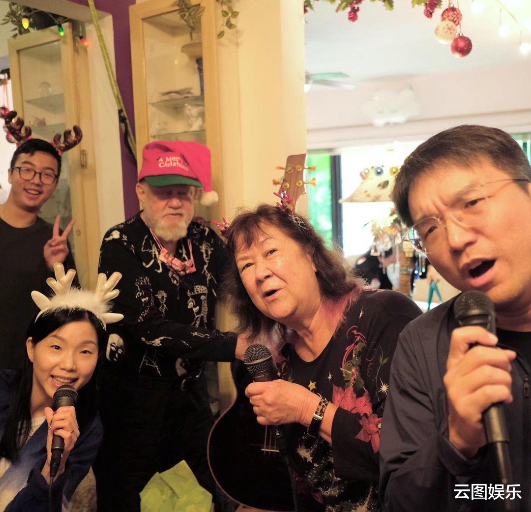 许冠文|许冠文许冠杰开派对，儿孙满堂太幸福，许冠英却终生未婚无儿女