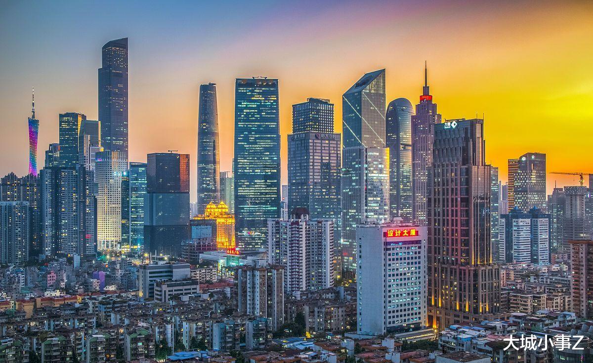大城小事Z 广州与重庆全方位对比，看看谁是中国第四城
